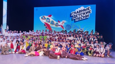 «Хороших песен много не бывает»
