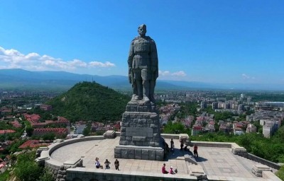 «Памятник советским воинам-освободителям в Пловдиве — знаменитый «Алеша»