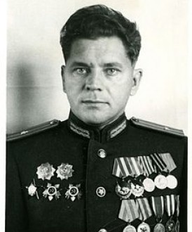Иван Сотников